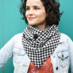 Triangle Scarf Black and White hounds tooth, Maple And Oak 2