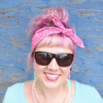 Vintage Headscarf – hot pink, tiny floral 2