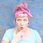 Vintage Headscarf – hot pink, tiny floral 3