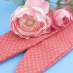 Rockabilly headband – salmon with beige polka dots